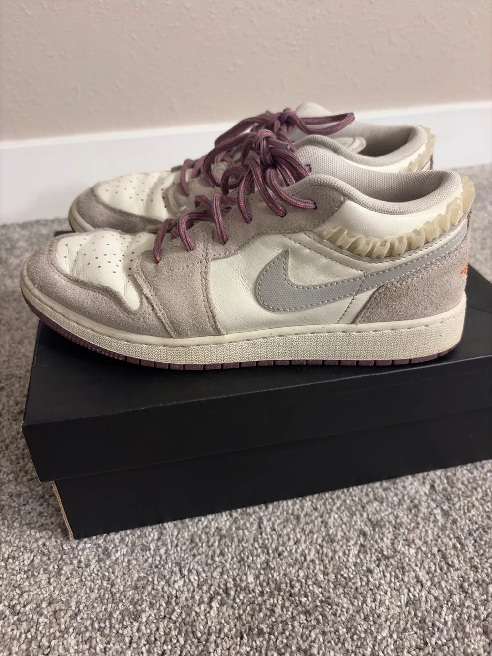 Jordan stylish sneakers
